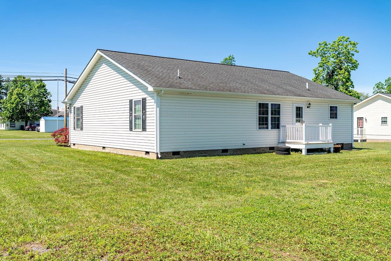 106 7th Street Grottoes, VA 24441 - Photo 40 of 46