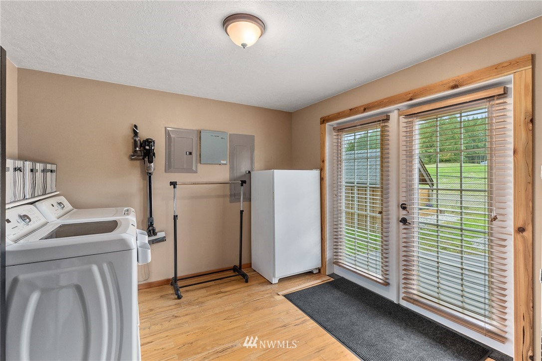 6113 Southeast Fragaria Road Olalla, WA 98359 - Photo 22 of 40 Gallery Image 22