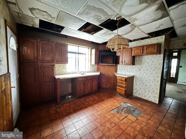 $60,320 | 437 East Melrose Street, Marion Heights, PA 17832