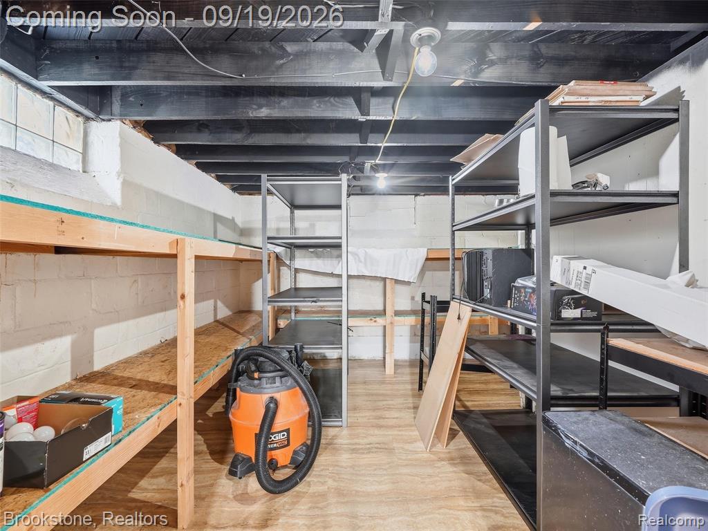 2275 Dorchester Road Birmingham, MI 48009 - Photo 30 of 40 Gallery Image 30