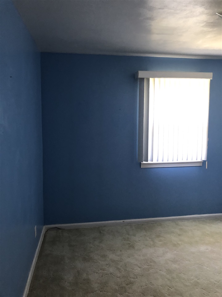 4252 North Center Road Flint, MI 48506 - Photo 18 of 47 31389533-17.JPG