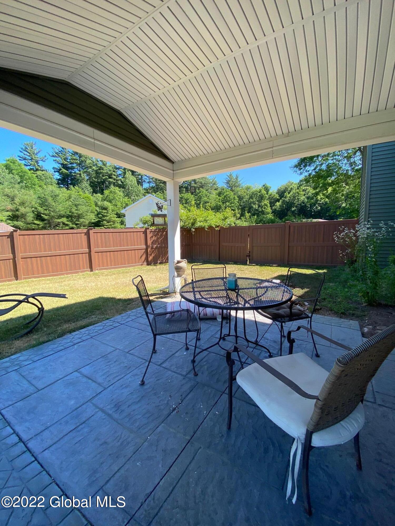 111 Stone Ridge Court, Unit RIGHT SIDE Guilderland, NY 12009 - Photo 29 of 38 IMG_7745