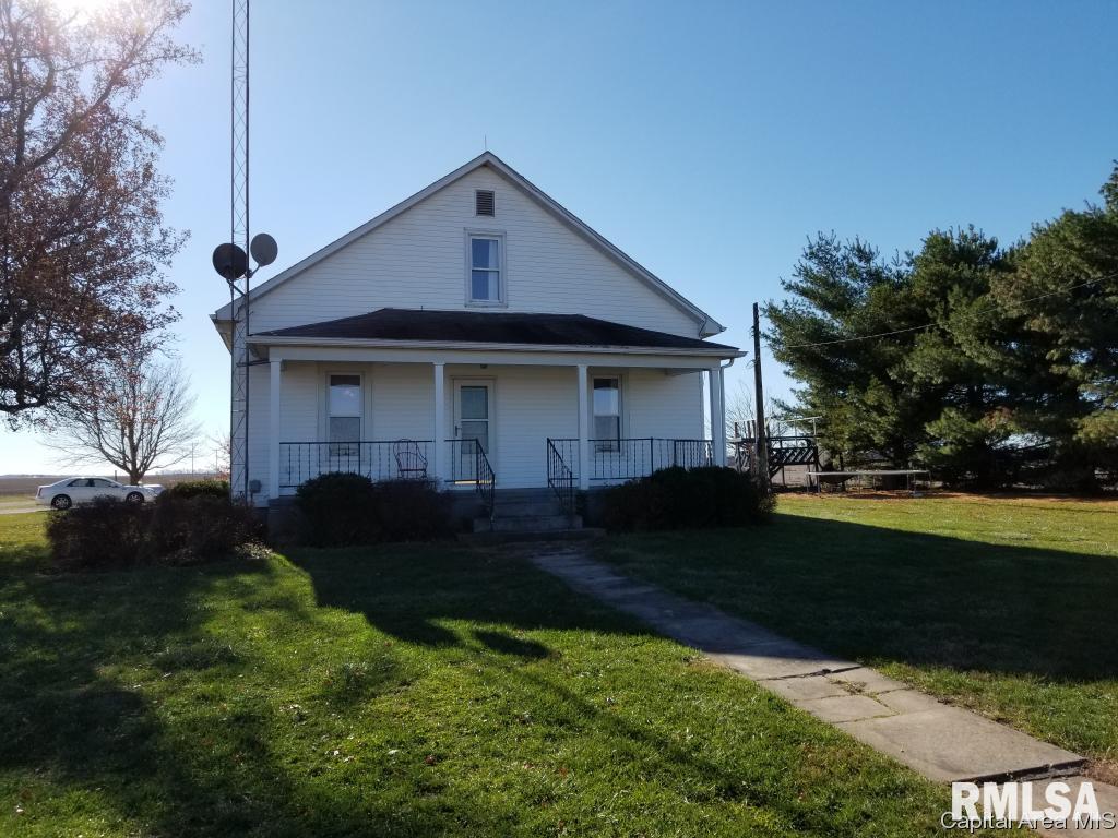 18191 Held Road Raymond, IL 62560 - Photo 1 of 6 Gallery Image 1