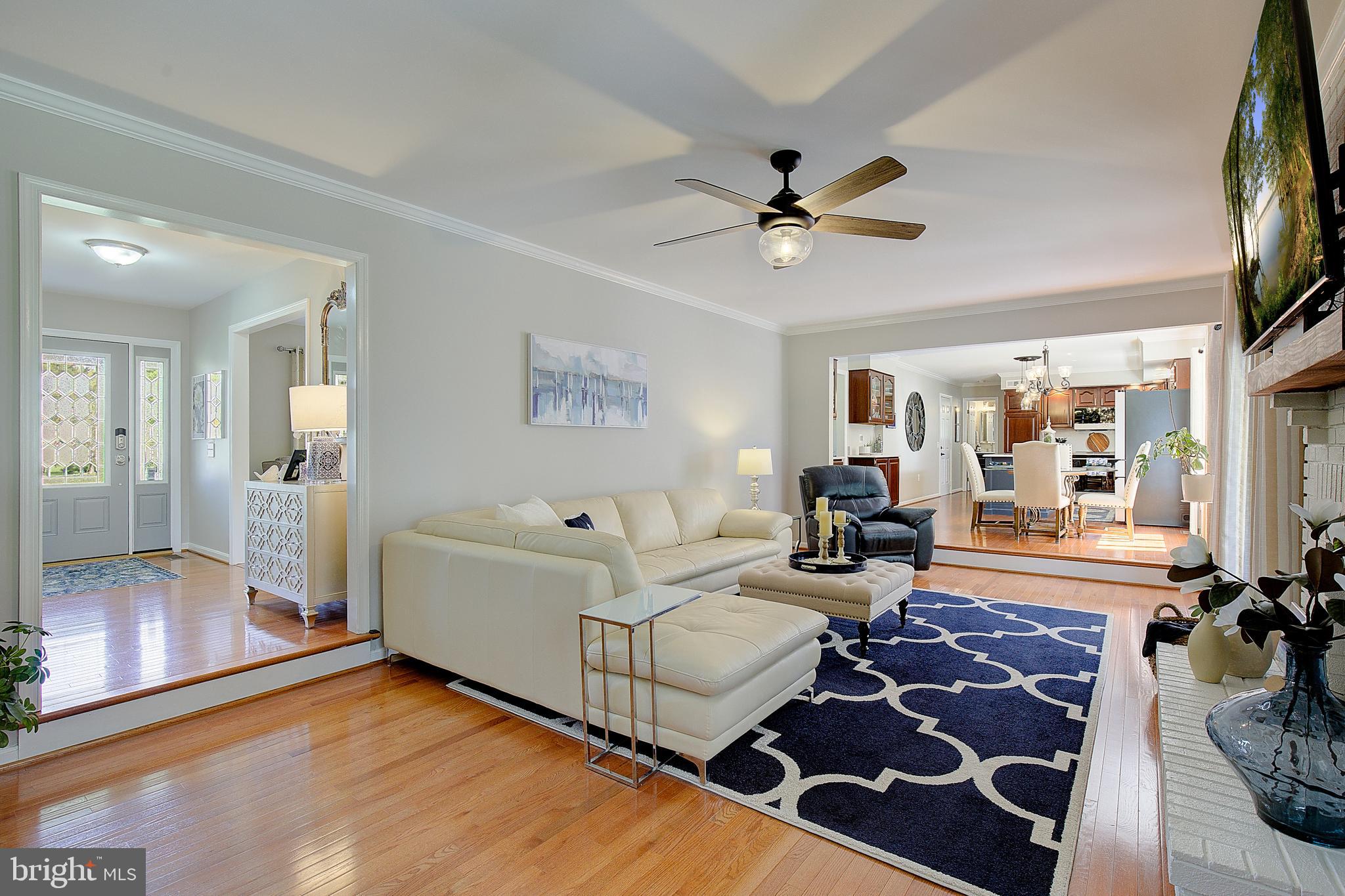 3050 Hickory Ridge Road Dunkirk, MD 20754 - Photo 31 of 78 a living room with furniture