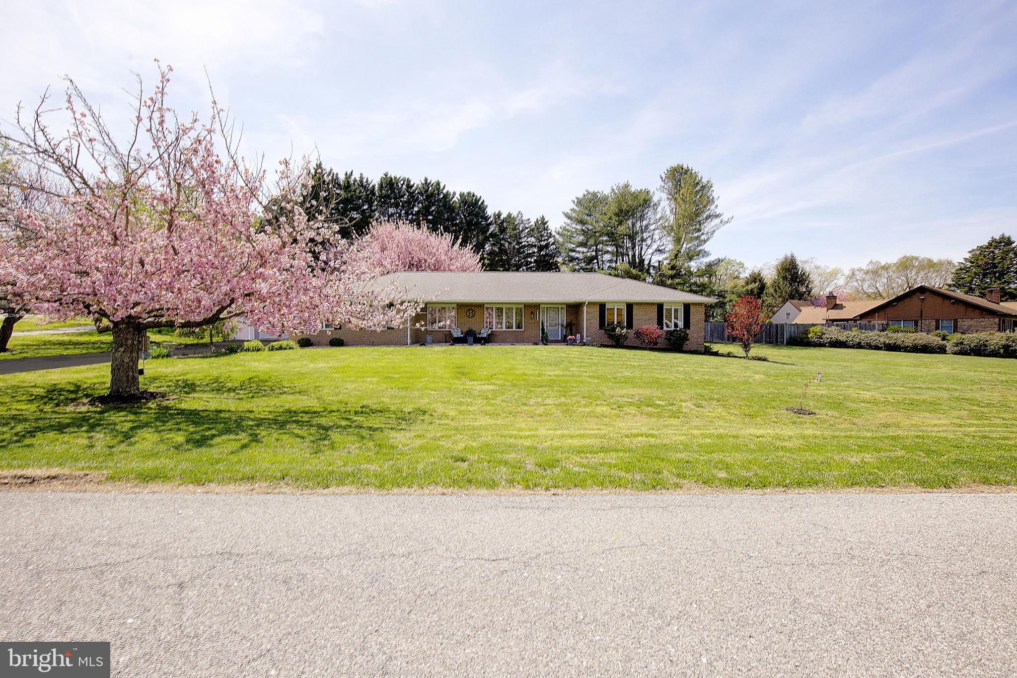 3050 Hickory Ridge Road Dunkirk, MD 20754 - Photo 71 of 78 a view of a swimming pool and an outdoor space