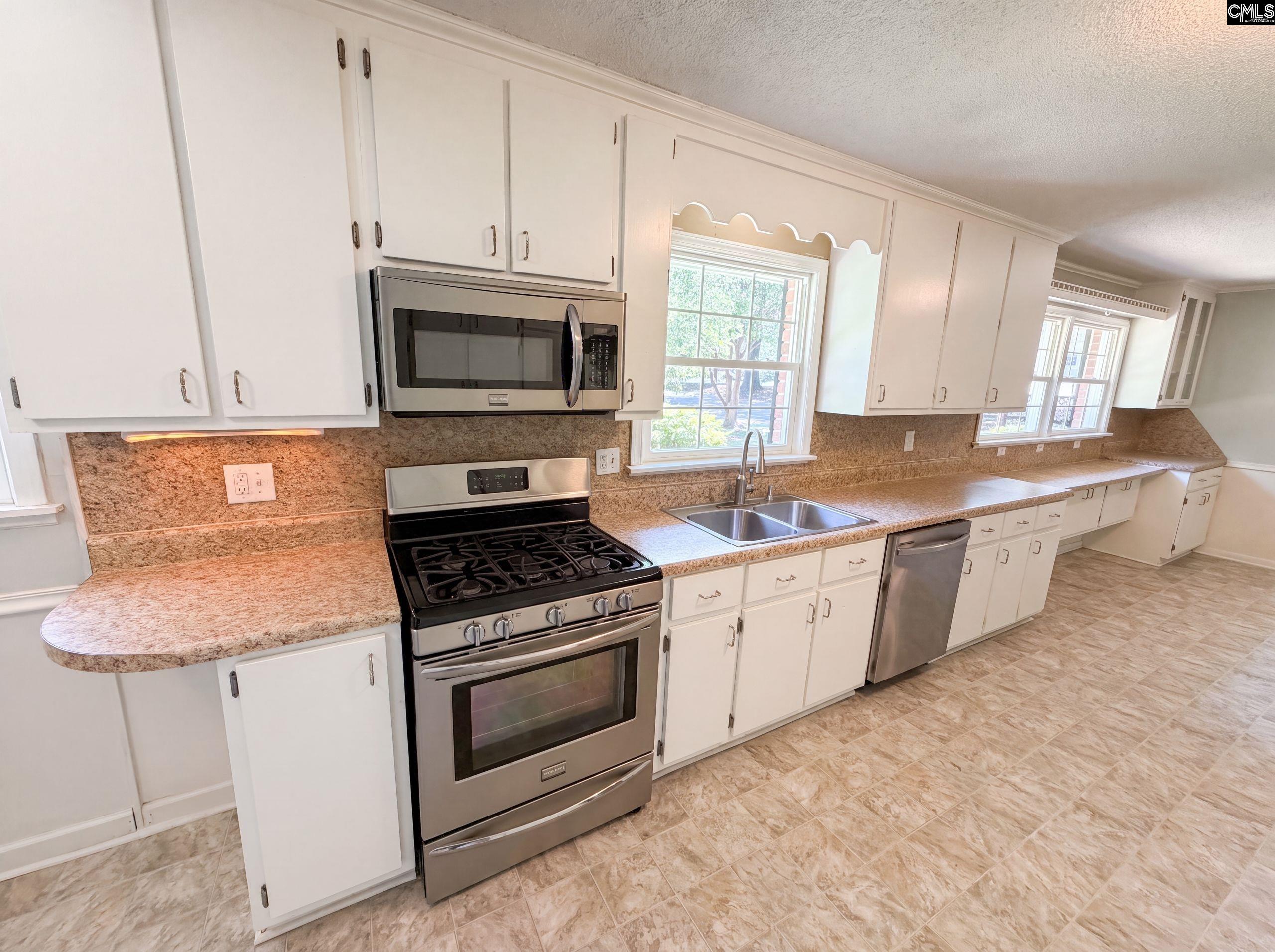 104 Round Knob Road Lexington, SC 29072 - Photo 10 of 29