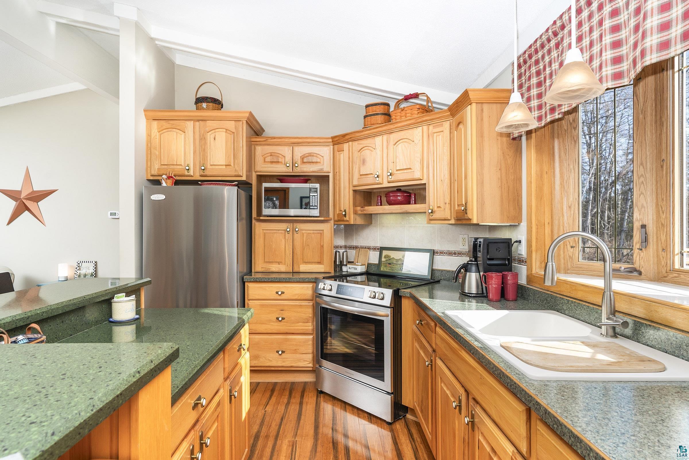 5522 Lester River Road Duluth, MN 55804 - Photo 8 of 39