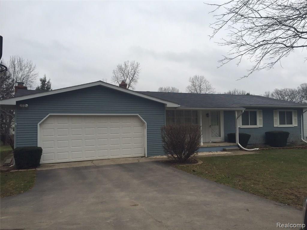 5427 Farley Road Clarkston, MI 48346 - Photo 2 of 9 IMG_6316.JPG