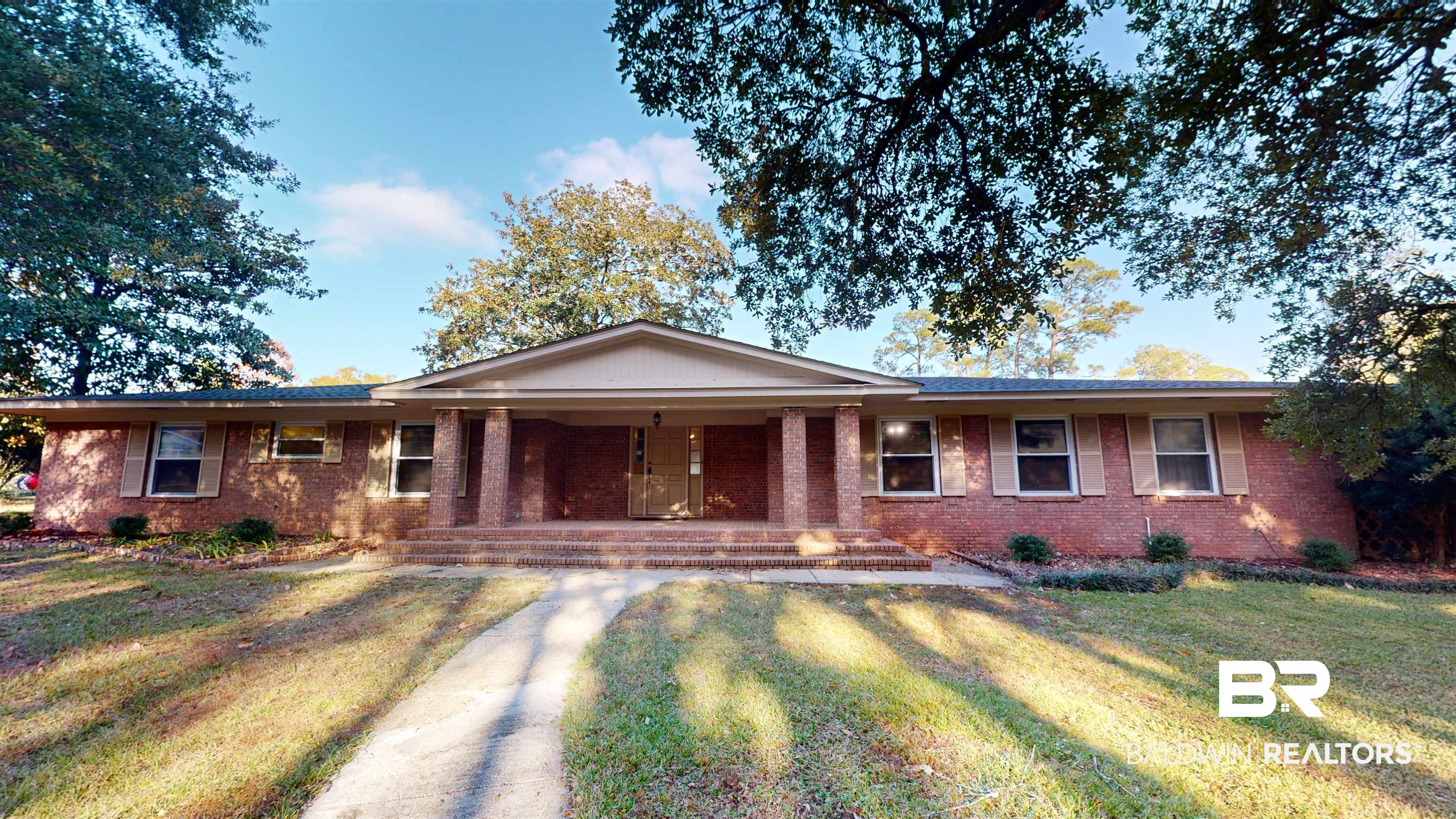 3904 South Ashley Drive Mobile, AL 36608 - Photo 2 of 28 Front of Structure