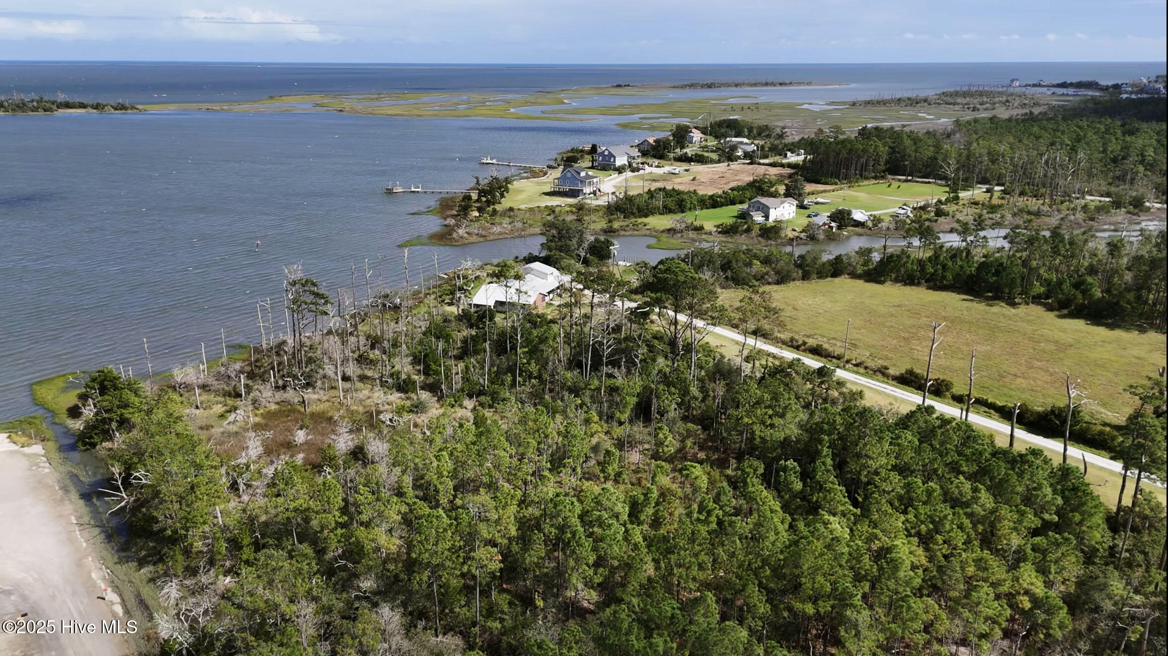 181 Old Carteret Road Smyrna, NC 28579 - Photo 12 of 16 8