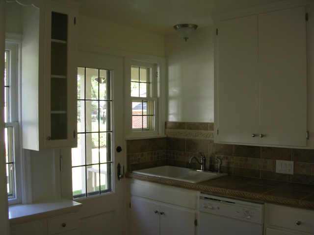 2244 Coventry Road Upper Arlington, OH 43221 - Photo 7 of 10