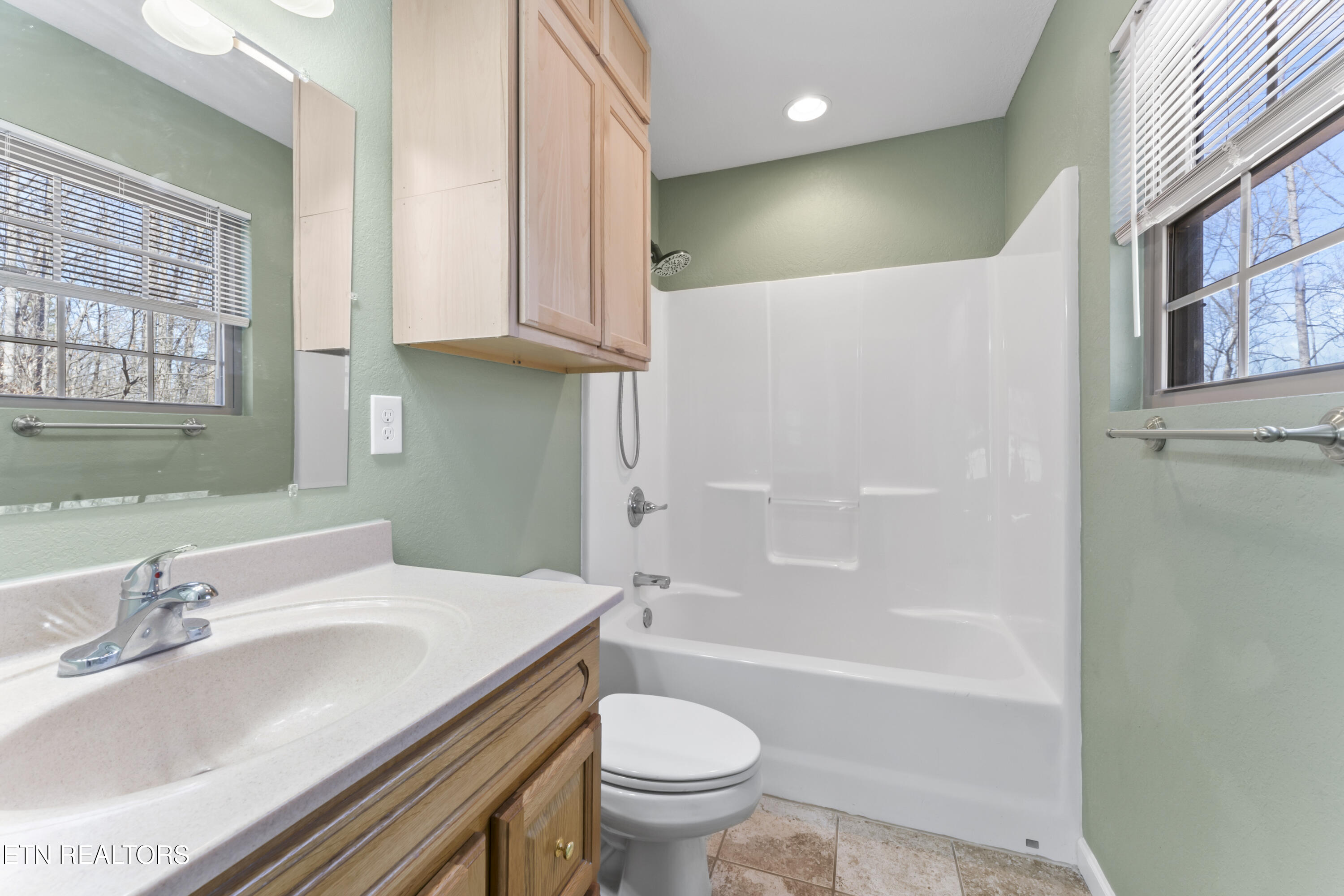 636 Fox Hunter Road Maynardville, TN 37807 - Photo 20 of 31 photos_high_resolution_DSC09499