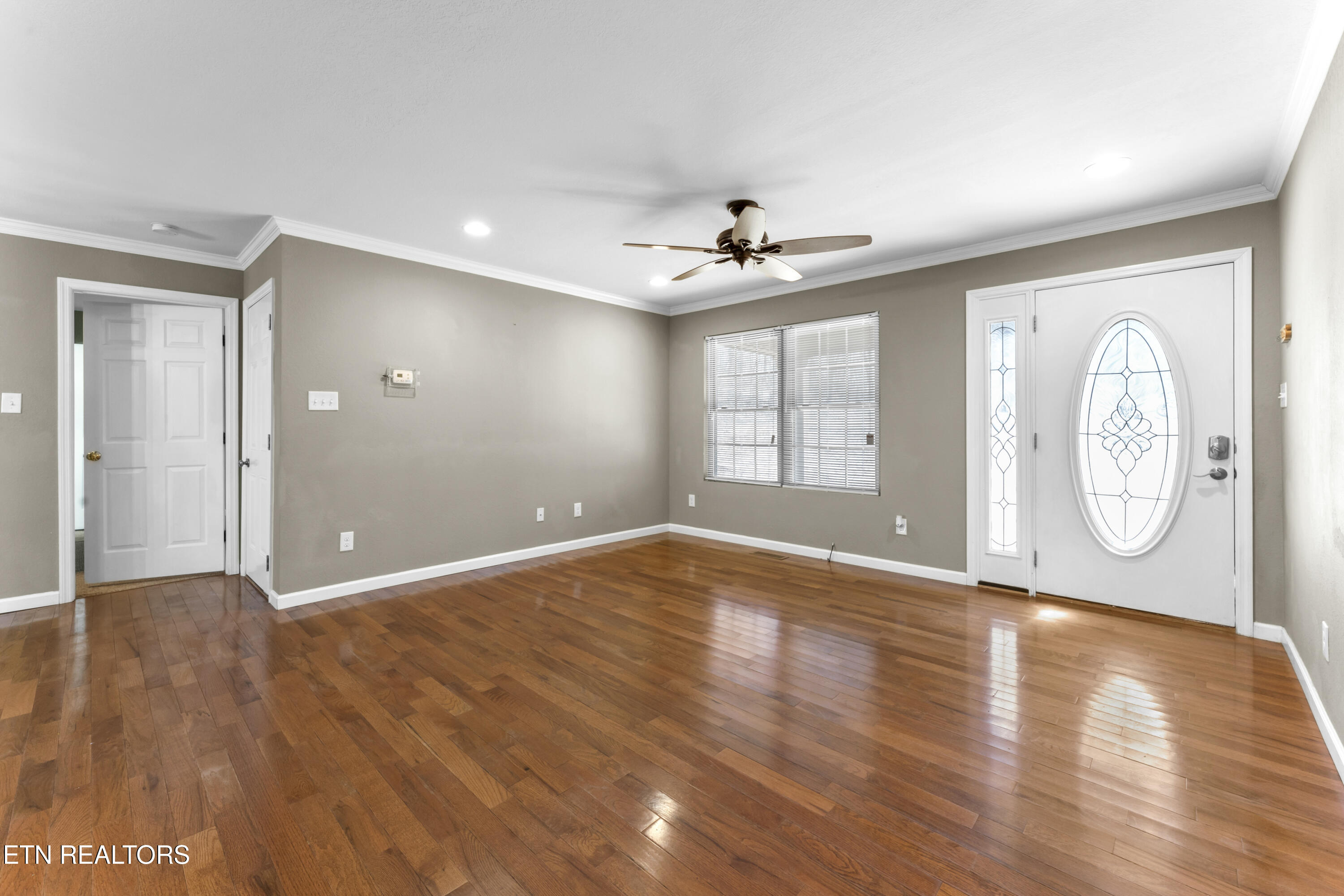 636 Fox Hunter Road Maynardville, TN 37807 - Photo 7 of 31 photos_high_resolution_DSC09437