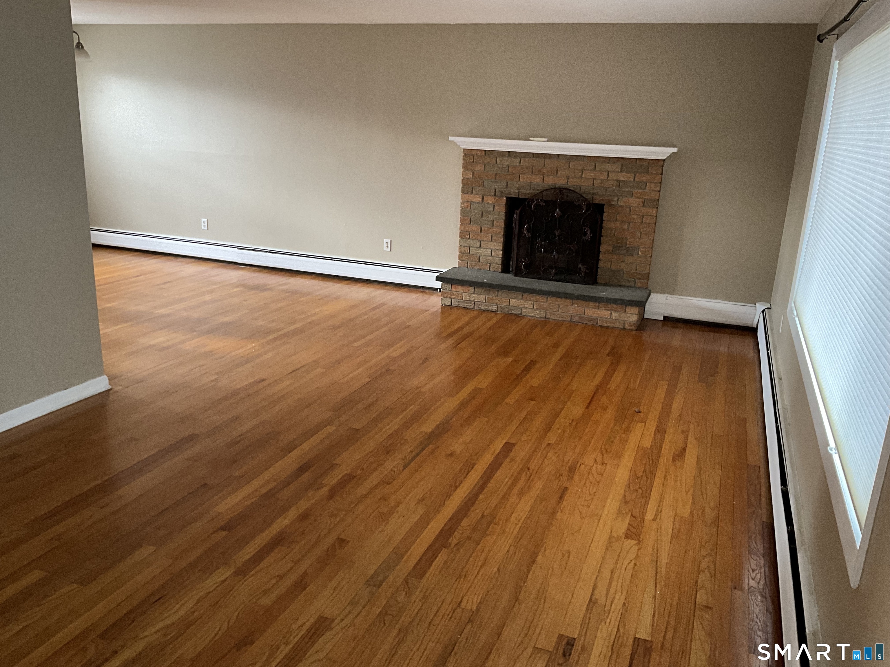 175 Post Oak Road Stratford, CT 06614 - Photo 11 of 29