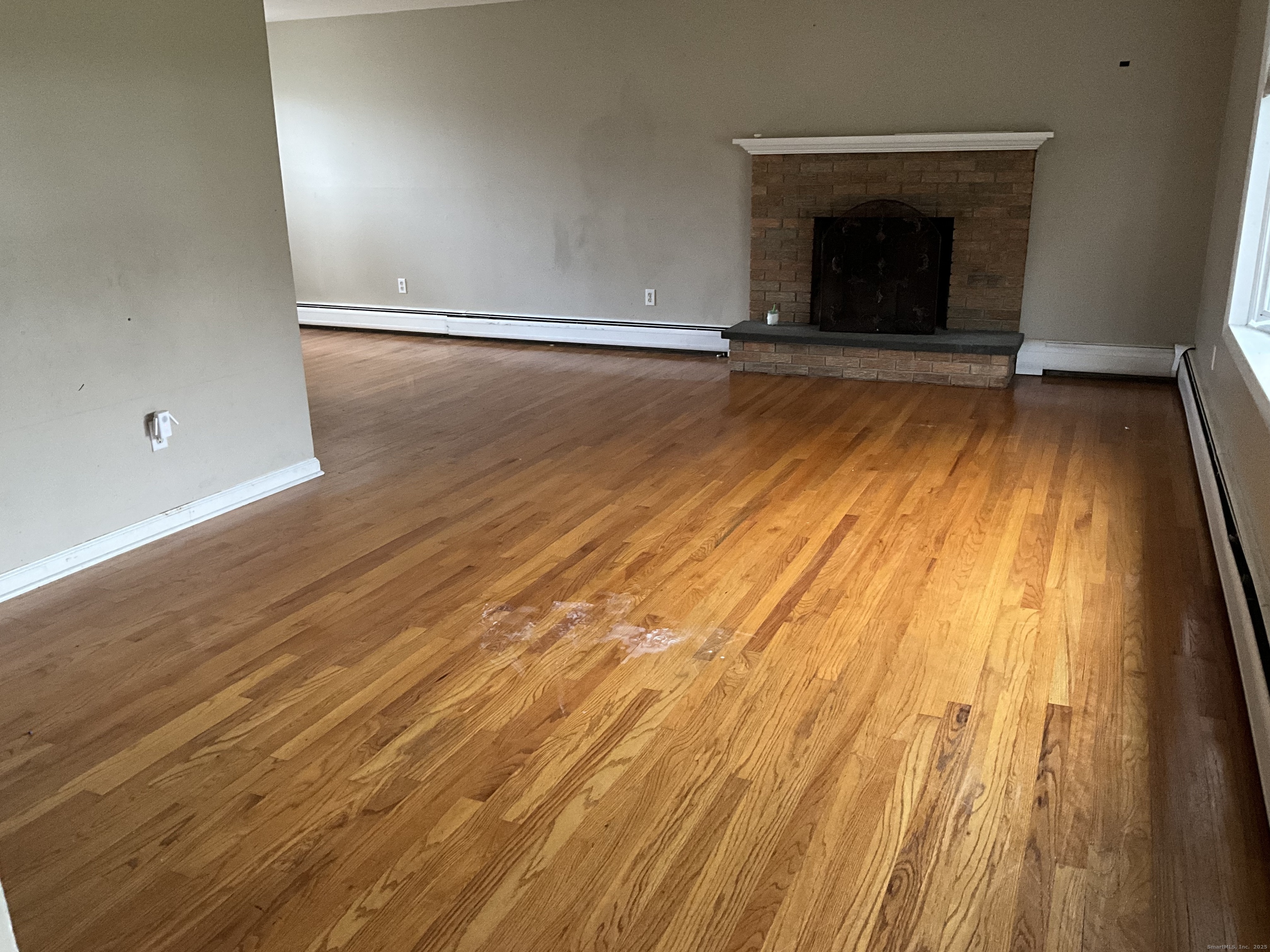 175 Post Oak Road Stratford, CT 06614 - Photo 10 of 29