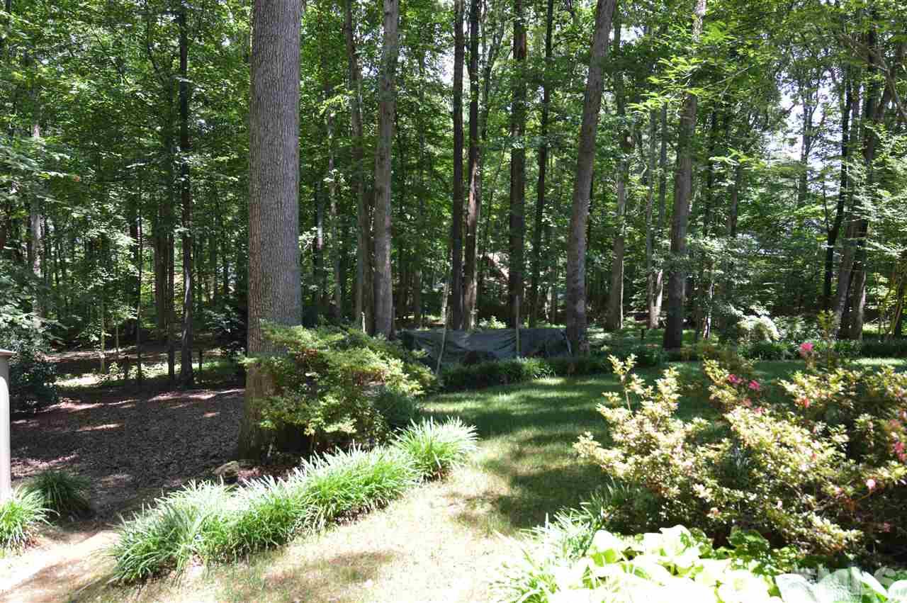 8128 Calais Court Raleigh, NC 27613 - Photo 5 of 30
