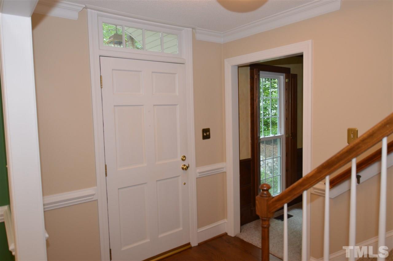 8128 Calais Court Raleigh, NC 27613 - Photo 8 of 30 Hardwood Floors