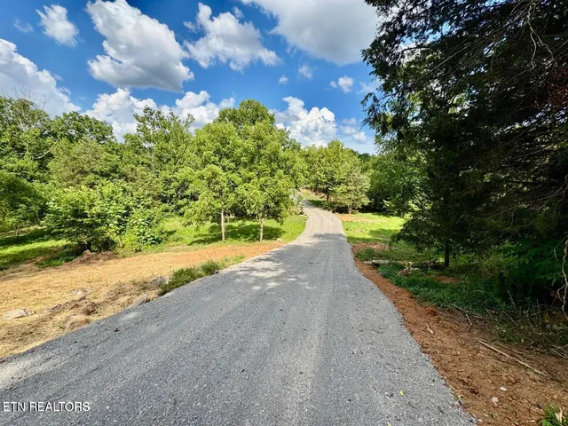 $375,900 | 3643 Bryan Road, Kodak, TN 37764