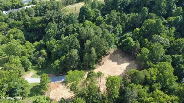 $375,900 | 3643 Bryan Road, Kodak, TN 37764