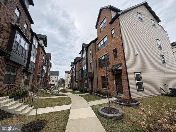 $4,200 | 7312 Mountaineer Drive, Alexandria, VA 22306