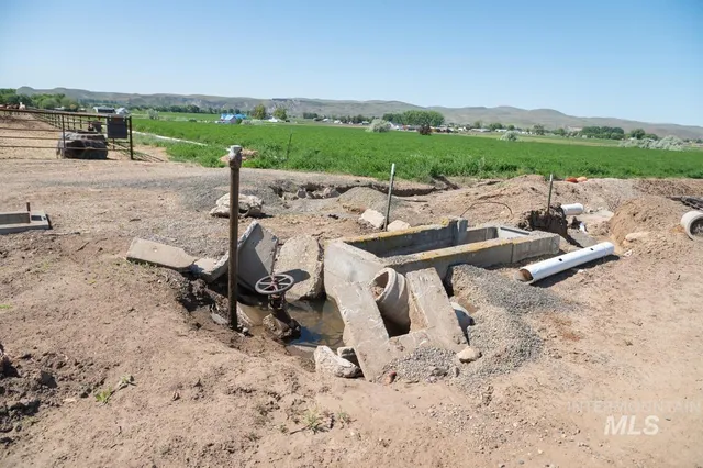 $1,150,000 | 733 Pringle Road, Weiser, ID 83672