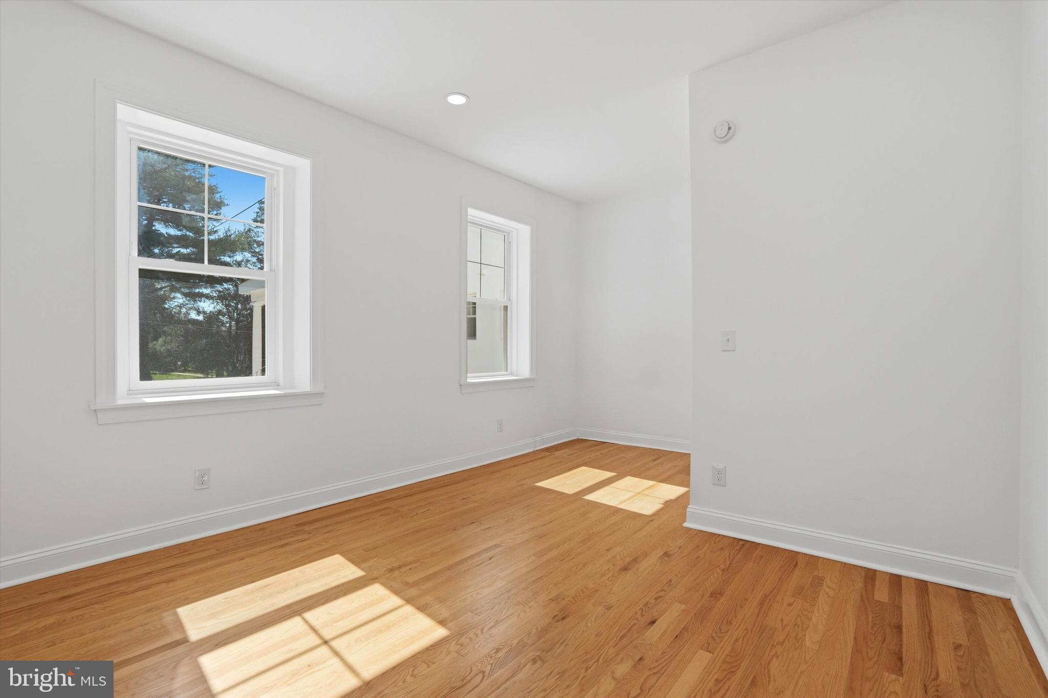 29 Pelham Road Philadelphia, PA 19119 - Photo 21 of 77
