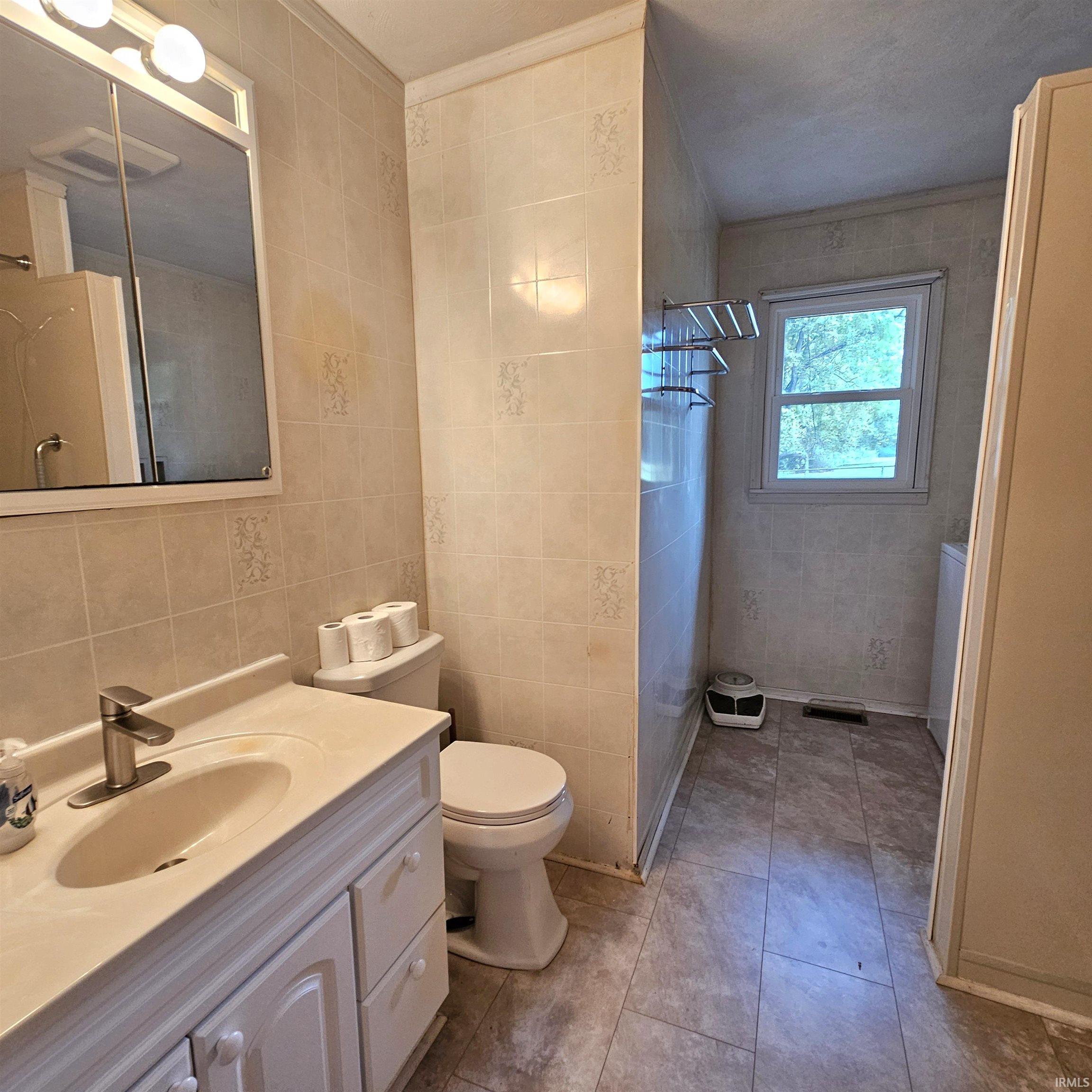 7700 West Eller Road Bloomington, IN 47403 - Photo 2 of 27