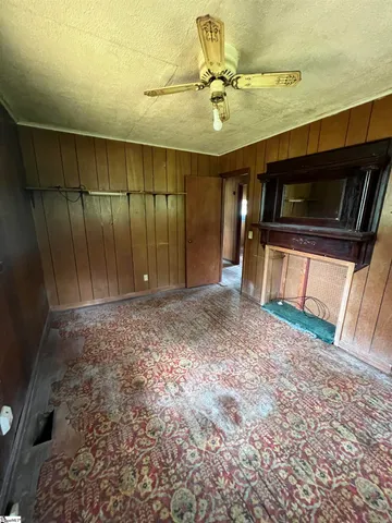 $79,900 | 656 South Center Street, Spartanburg, SC 29301