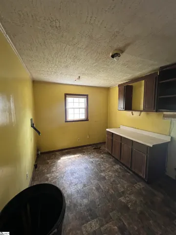 $79,900 | 656 South Center Street, Spartanburg, SC 29301