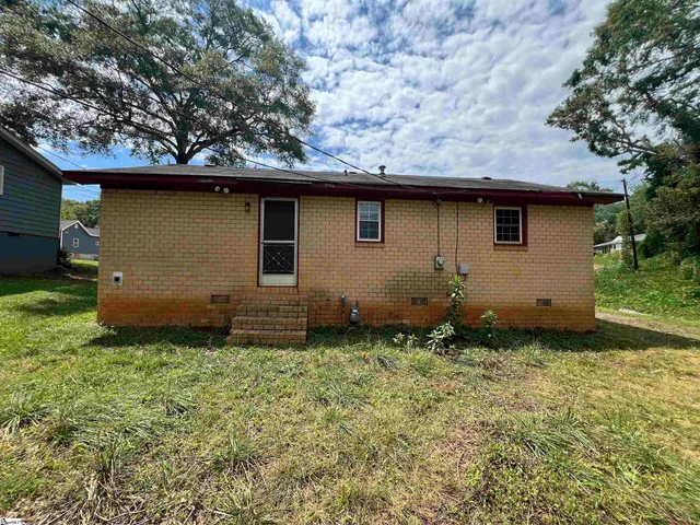 $79,900 | 656 South Center Street, Spartanburg, SC 29301