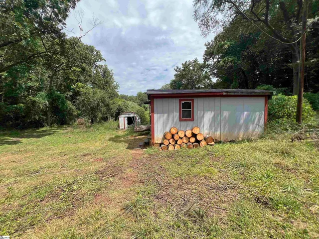 $79,900 | 656 South Center Street, Spartanburg, SC 29301