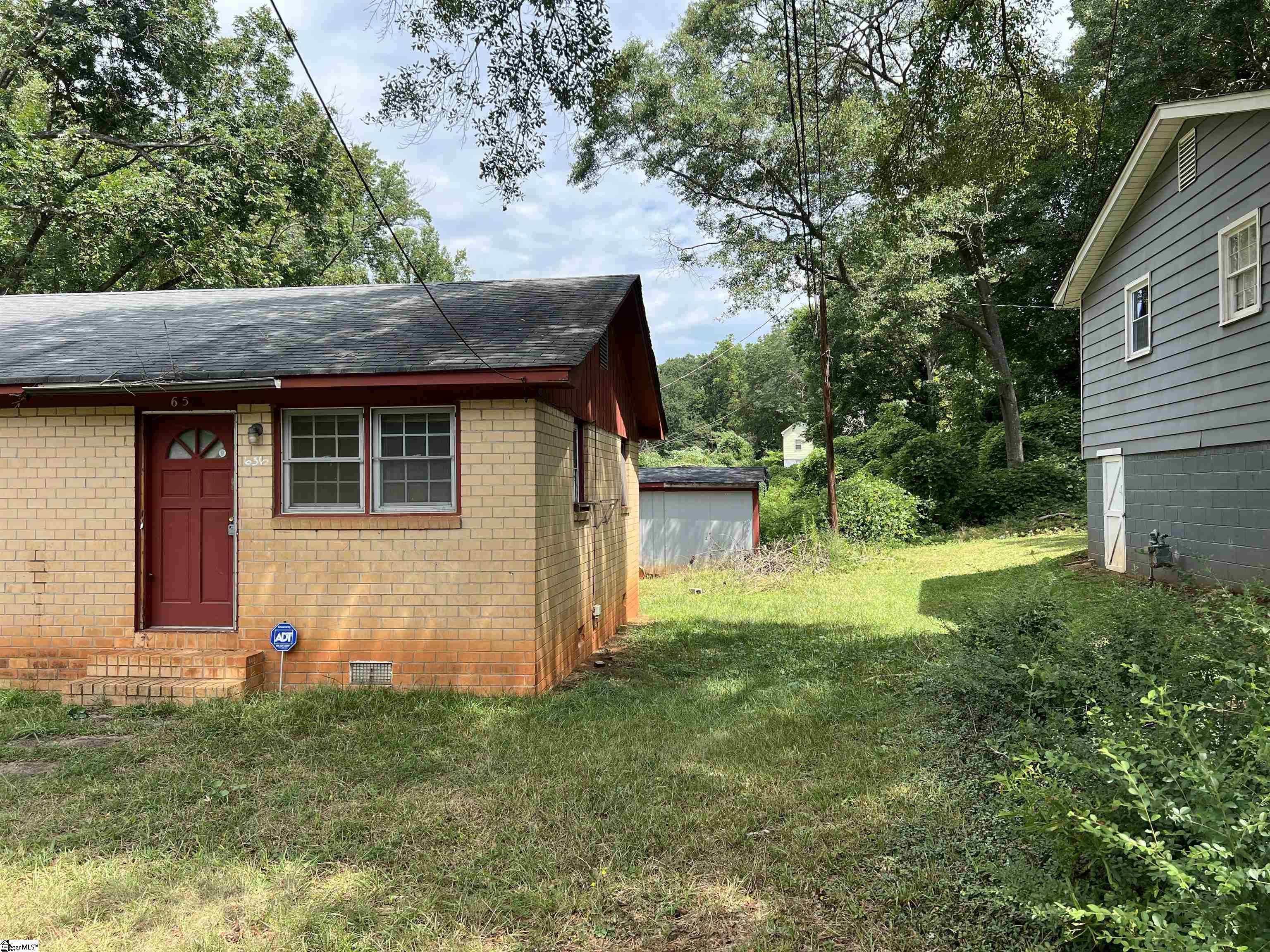 656 South Center Street Spartanburg, SC 29301 - Photo 9 of 22