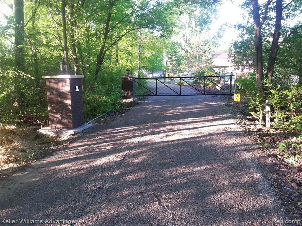 6097 Stout Road Carleton, MI 48117 - Photo 35 of 36 20140524_072234_1471455061714.jpg