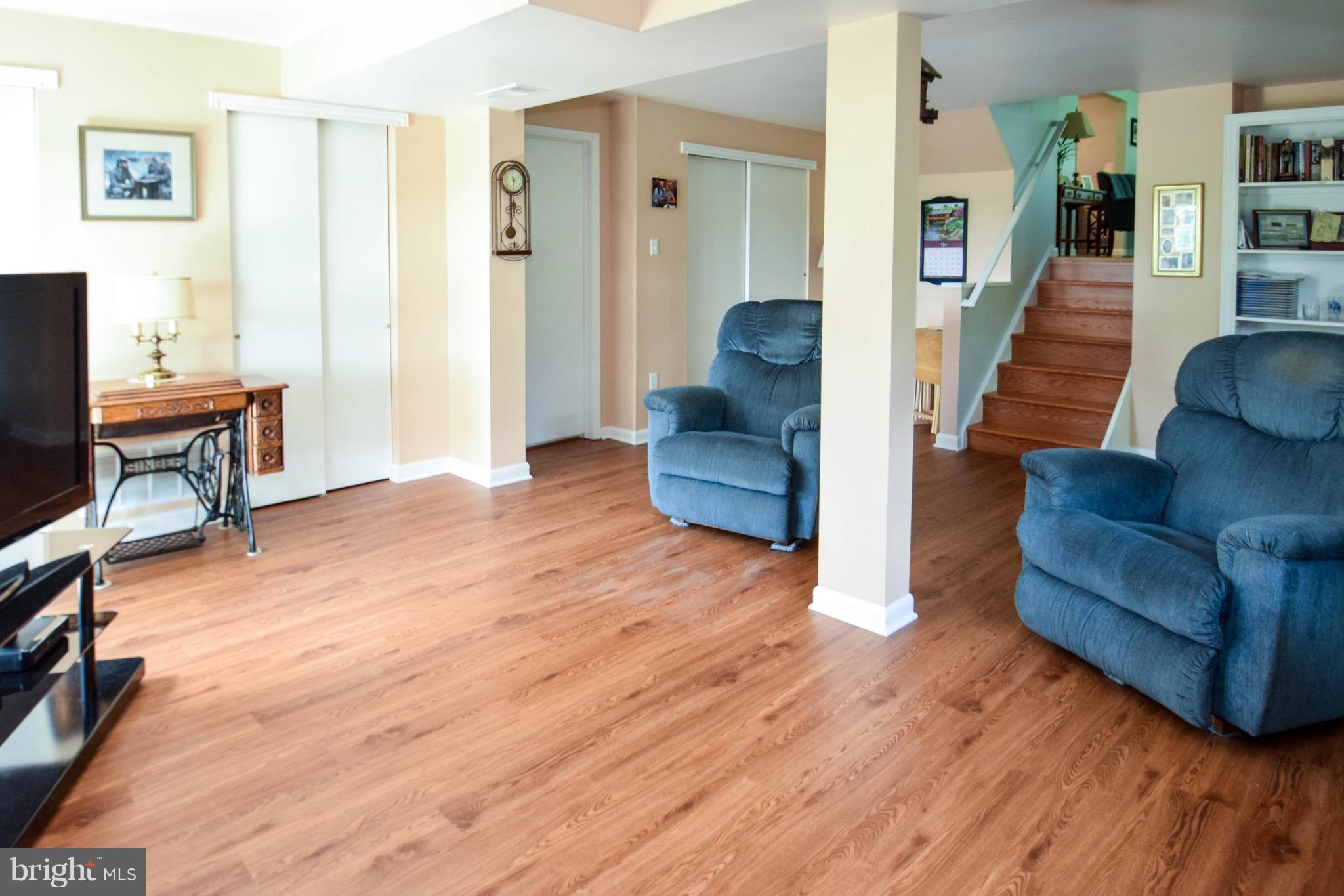 5314 St Pauls Road Manchester, MD 21102 - Photo 22 of 30 Family Room