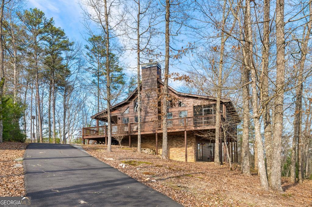 681 The Woods Rd