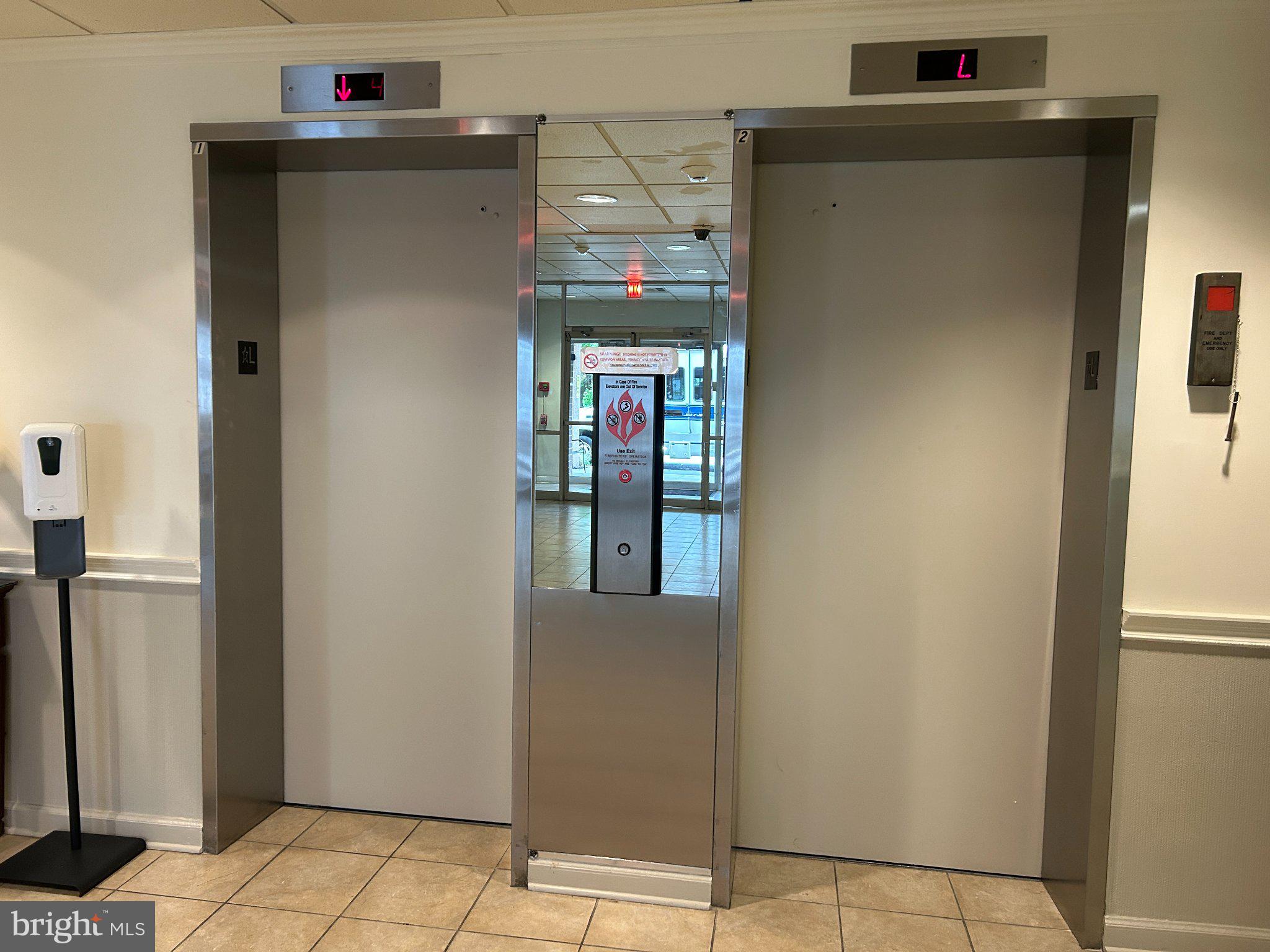 860 Lower Ferry Road, Unit 6M Ewing, NJ 08628 - Photo 4 of 16 a picture of door