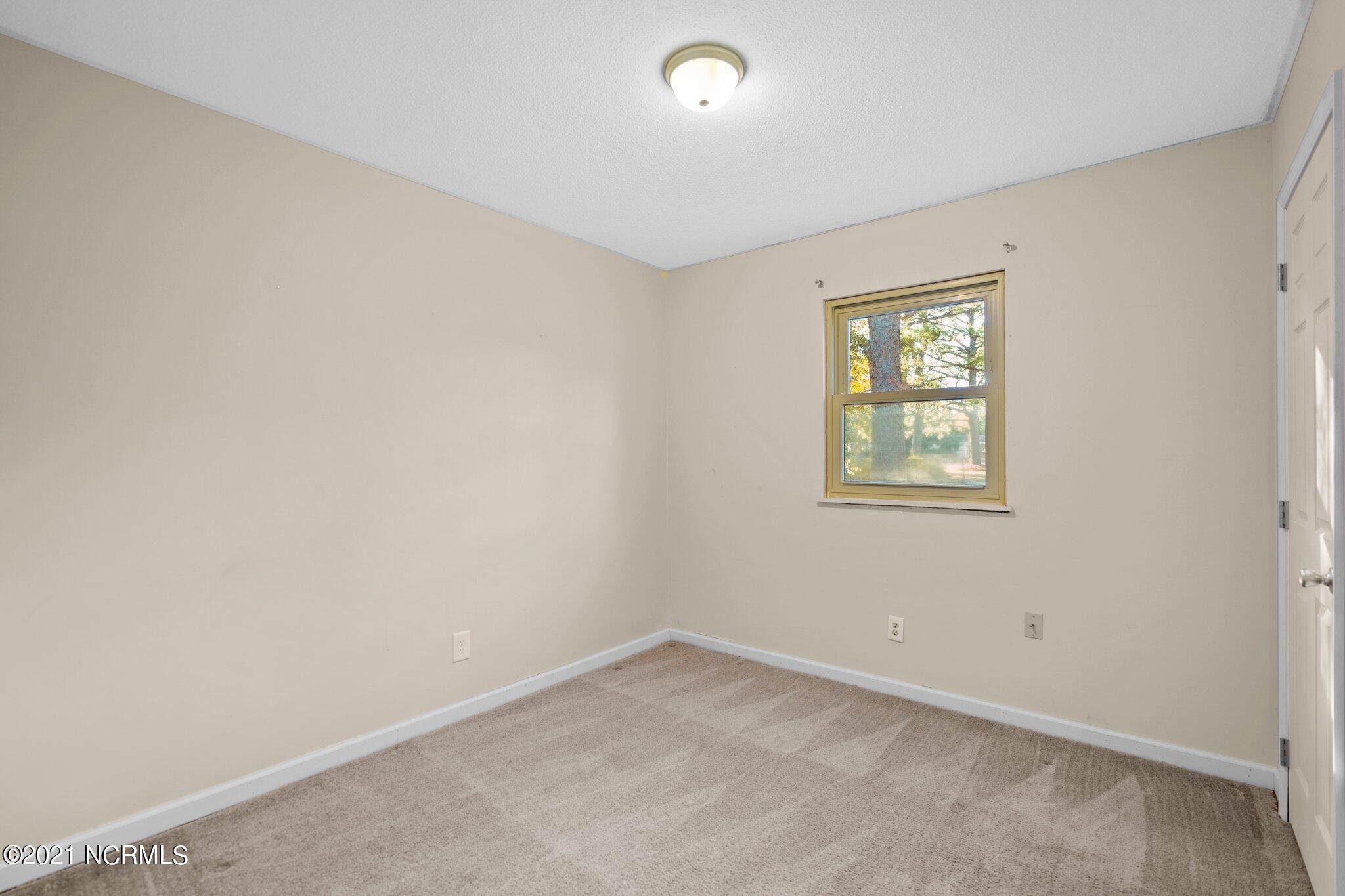 214 Lancaster Road Wilmington, NC 28409 - Photo 20 of 36 28-web-or-mls-DSC05923