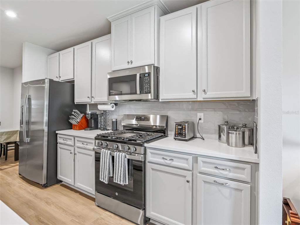 1238 Turtle Is Road Fruitland Park, FL 34731 - Photo 11 of 47