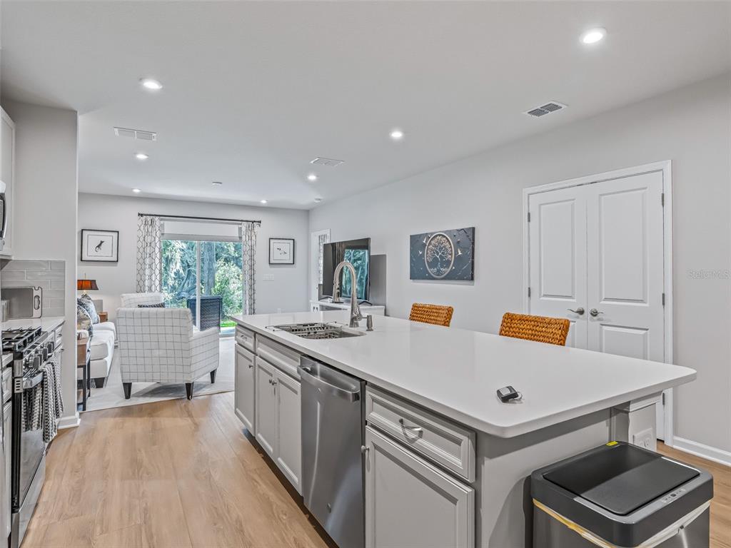 1238 Turtle Is Road Fruitland Park, FL 34731 - Photo 14 of 47