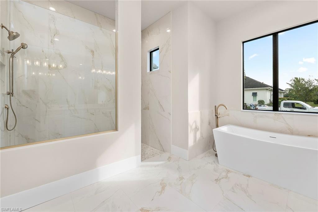 14231 Charthouse Circle Naples, FL 34114 - Photo 19 of 50