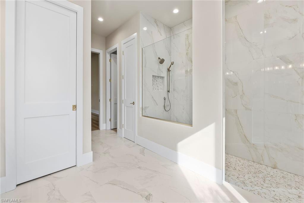 14231 Charthouse Circle Naples, FL 34114 - Photo 20 of 50