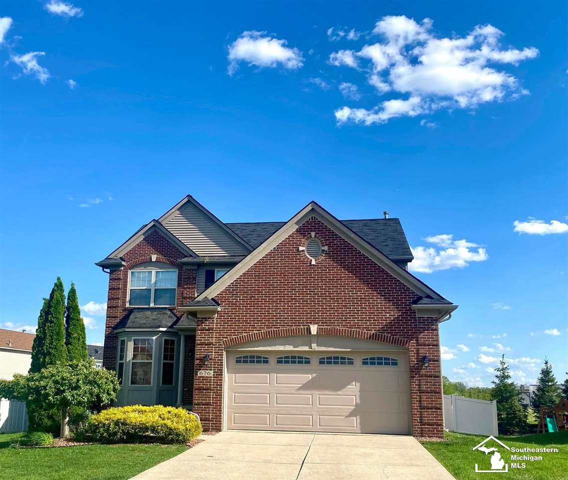 676 Elk Ridge Drive Dundee, MI 48131 - Photo 2 of 33