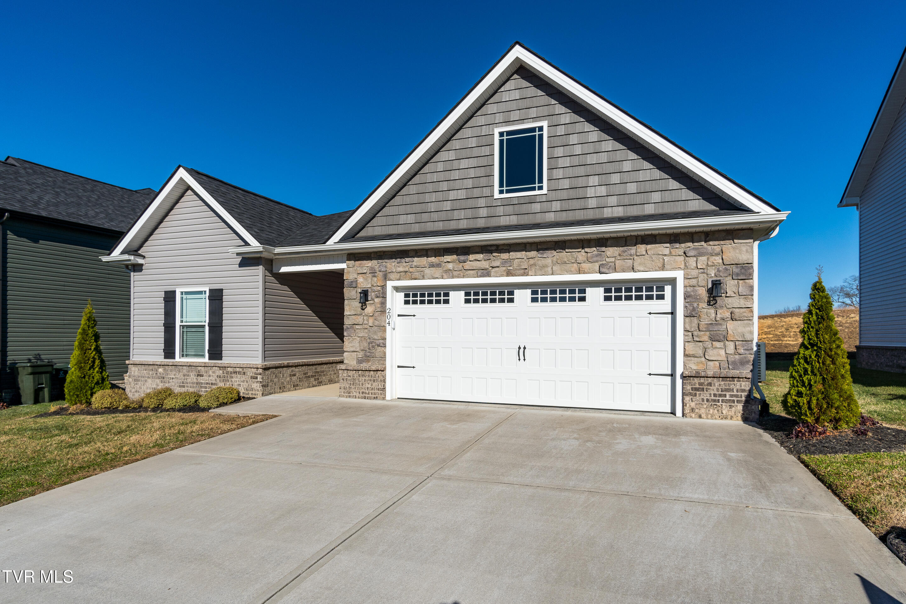 204 Gunners Way Gray, TN 37615 - Photo 3 of 36 exterior-2