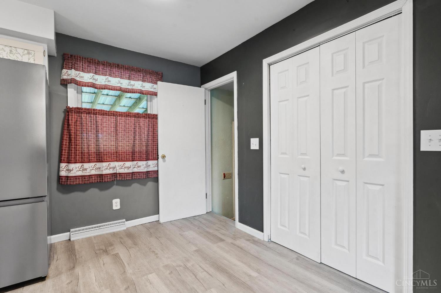 700 West Taylor School Road Hamilton, OH 45013 - Photo 14 of 32 Gallery Image 14