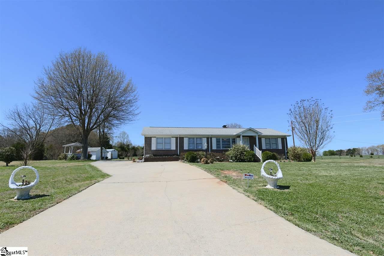 975 Jones Mill Road Fountain Inn, SC 29644 - Photo 1 of 26 Gallery Image 1