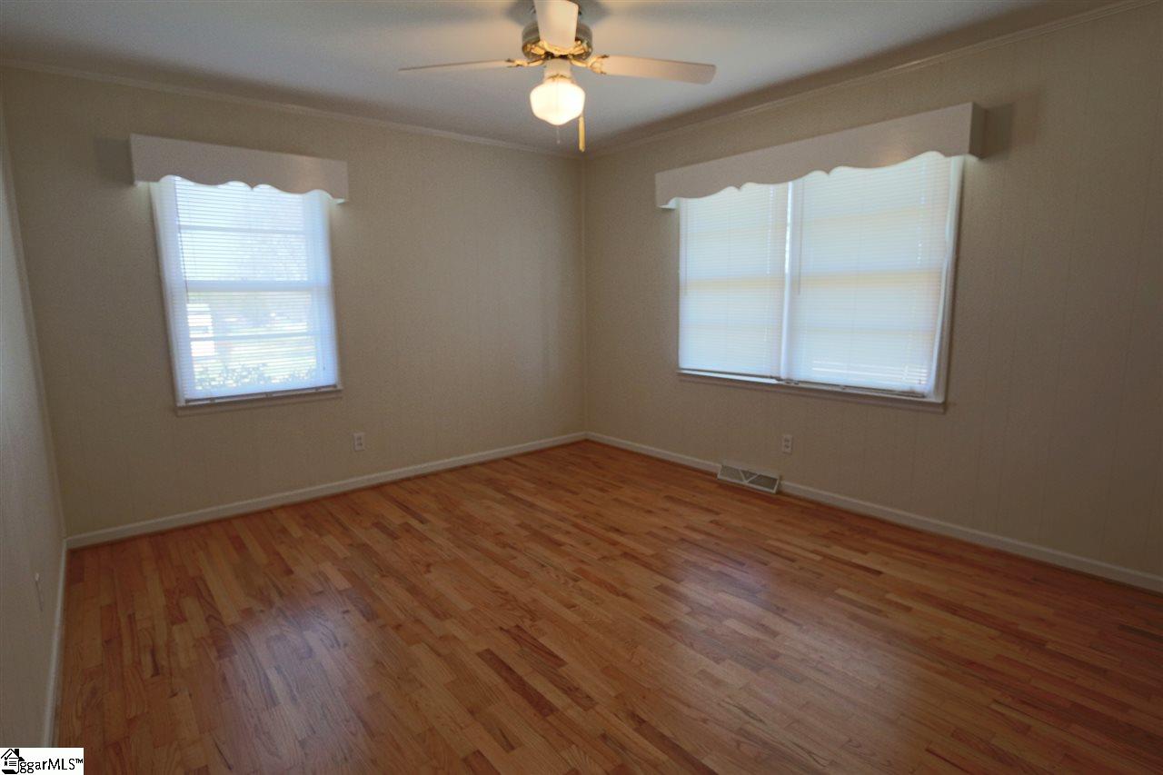 975 Jones Mill Road Fountain Inn, SC 29644 - Photo 14 of 26 Gallery Image 14