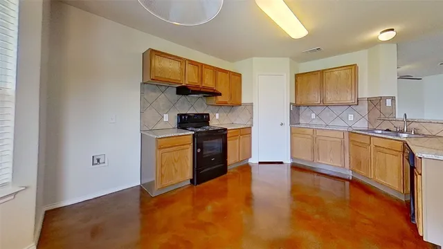 $1,775 | 126 Sylvan Street, Hutto, TX 78634