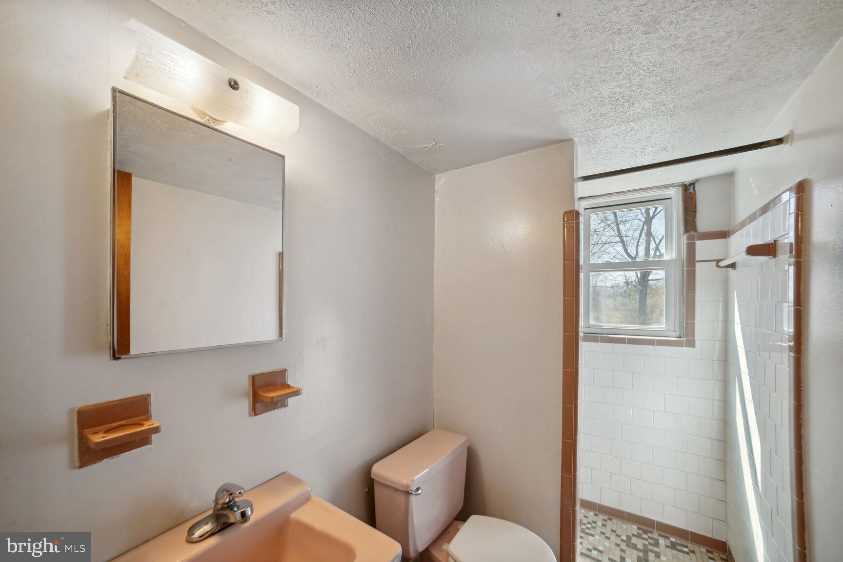 16010 Barnesville Road Boyds, MD 20841 - Photo 12 of 19