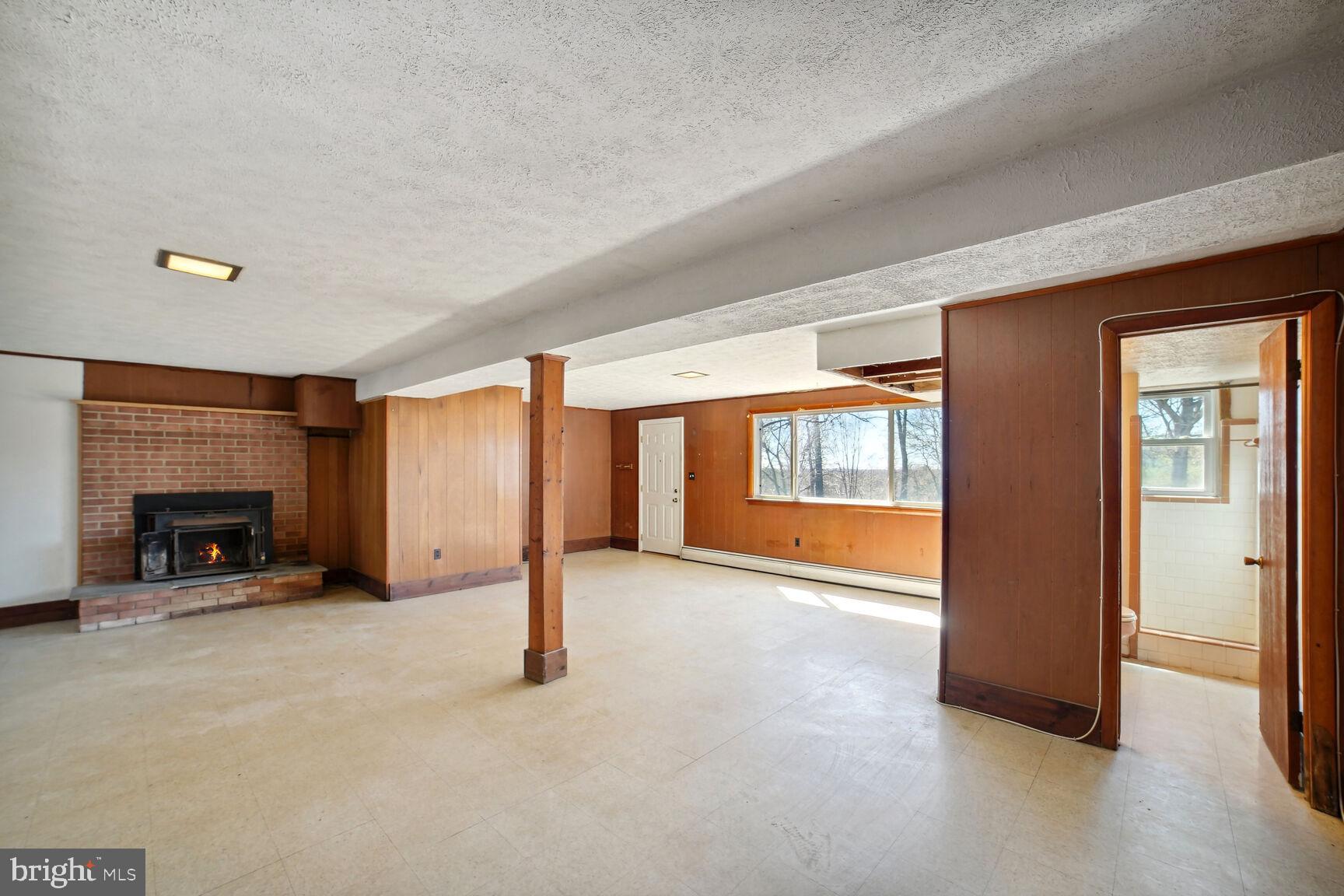 16010 Barnesville Road Boyds, MD 20841 - Photo 15 of 19