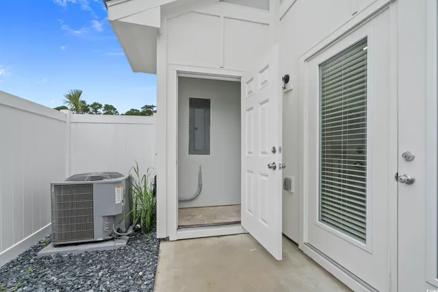 $319,900 | 780 Maxine Court, Unit 8E, Myrtle Beach, SC 29577